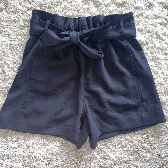 Wilfred Shorts - Picture 1 of 4